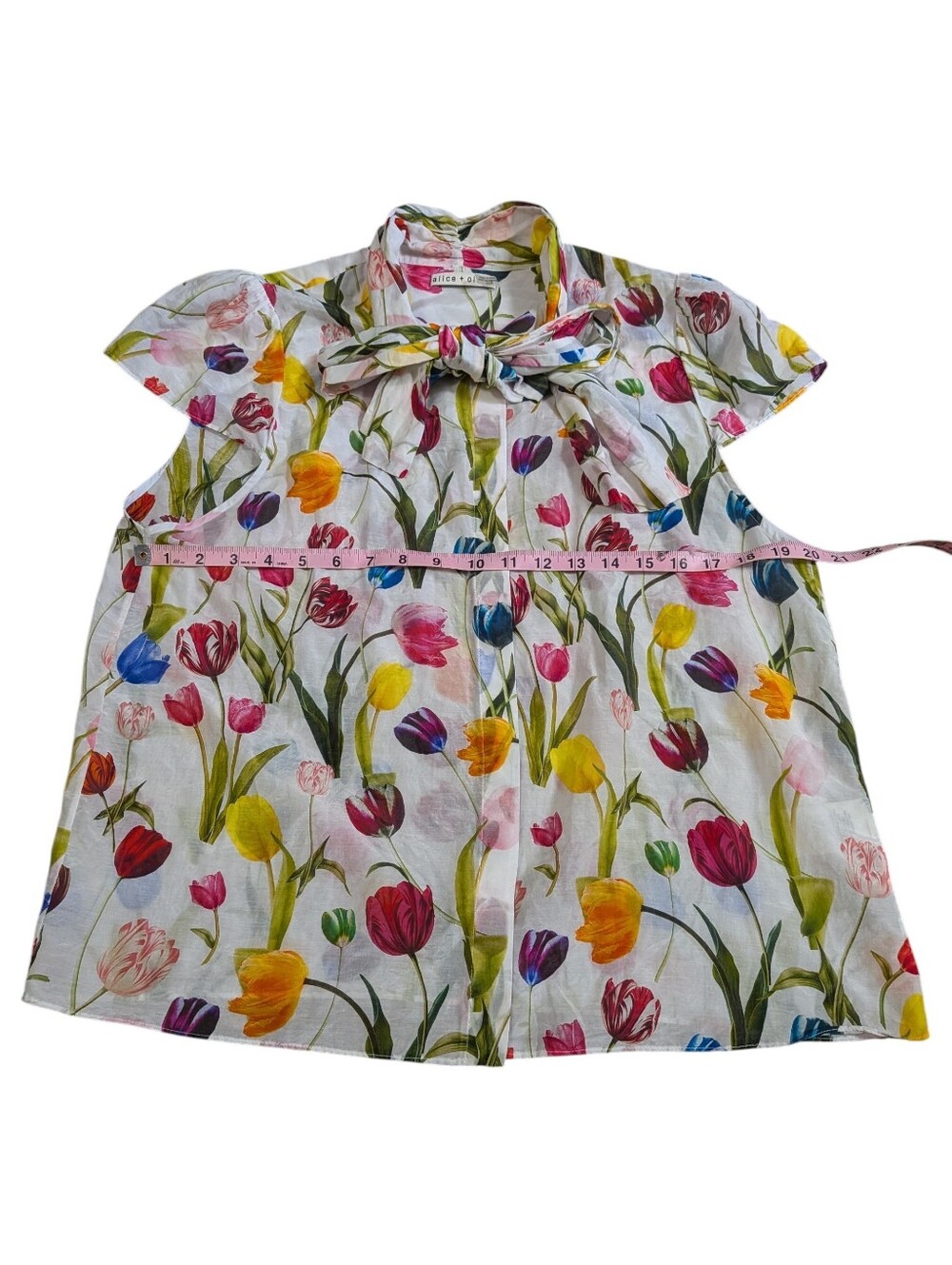 Alice + Olivia Women's Jeannie Floral Kiss My Tulips Tie Neck Blouse size XL - Picture 4 of 8